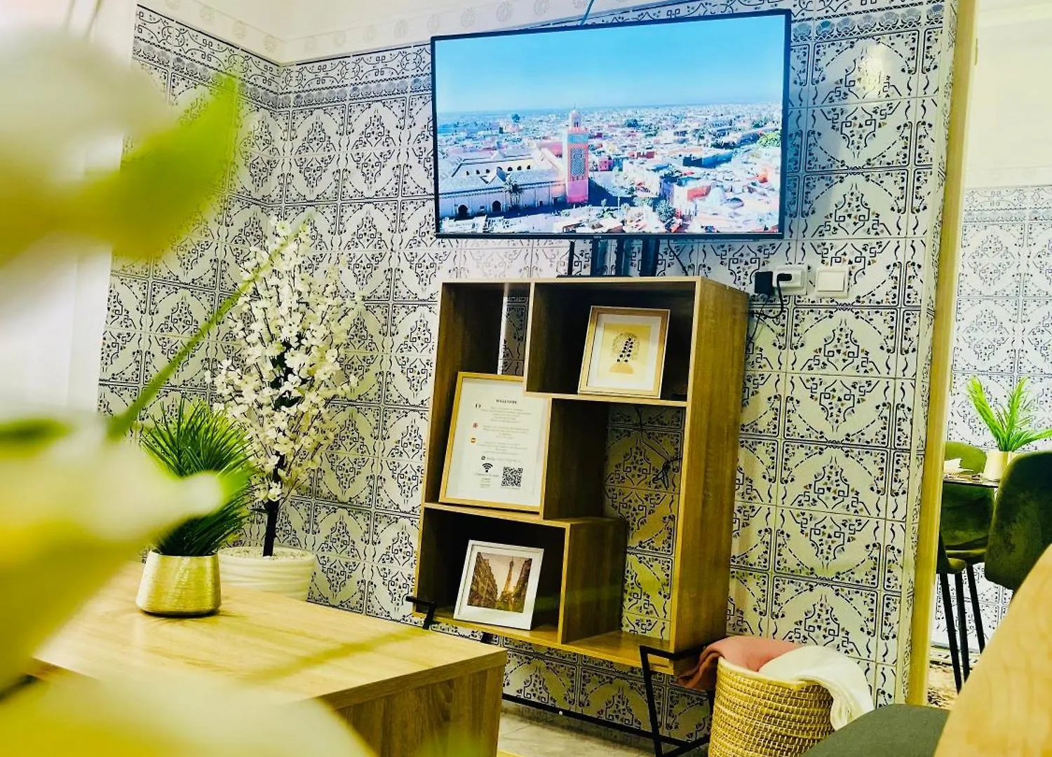 Apartment with nice private terrace&parking Appartement avec jolie terrasse privée et parking Marrakesh