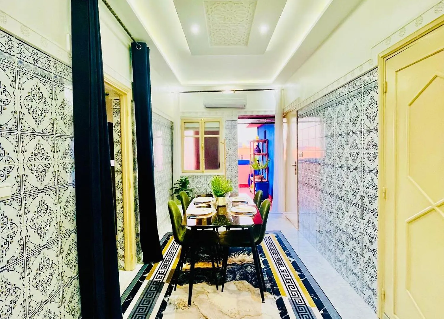 Apartment with nice private terrace&parking Appartement avec jolie terrasse privée et parking Marrakesh
